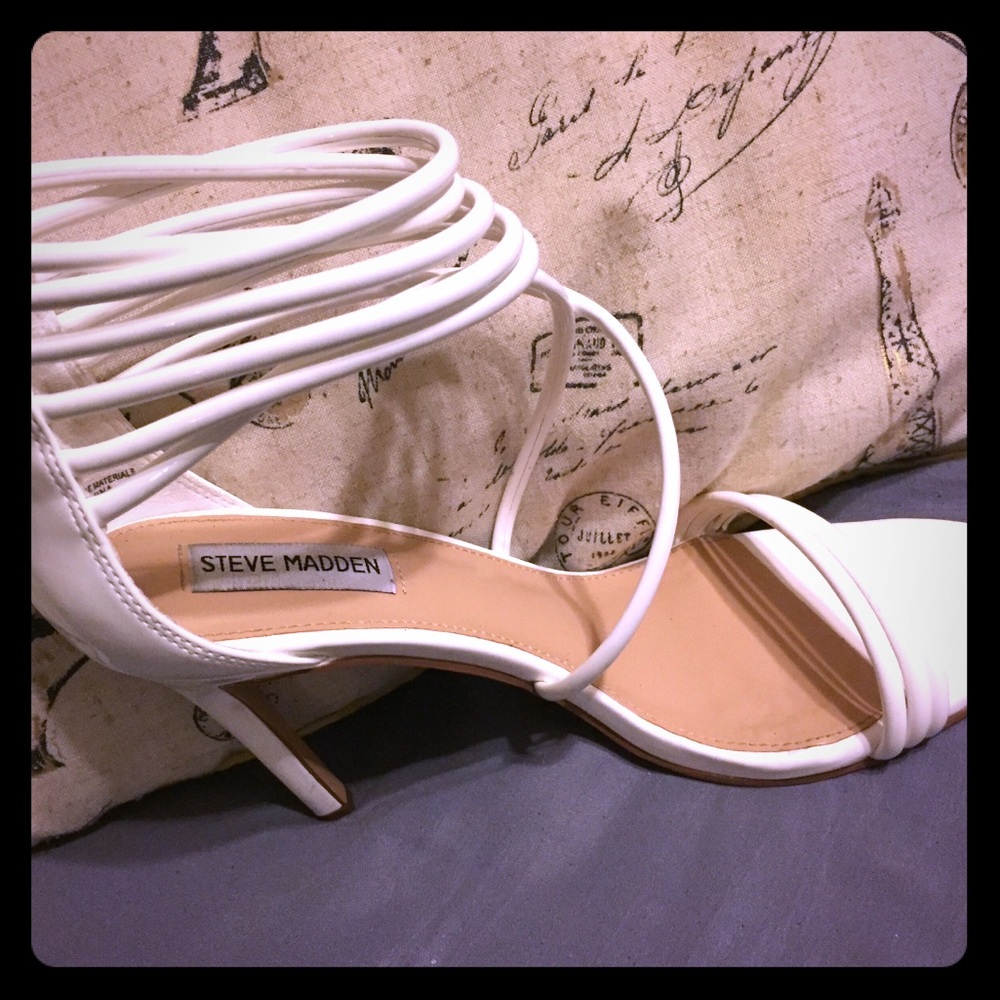 Steve Madden Size 9 Strappy Heels